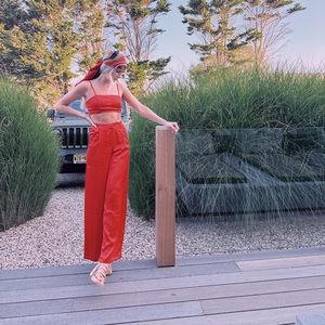 House of Harlow 1960 Red Set